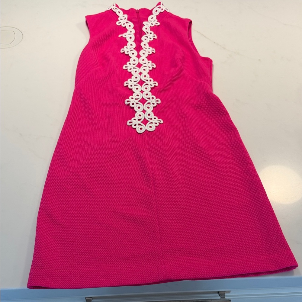 Vince Camuto size 4 Girls' Hot Pink Sleeveless Dress with White Crochet Trim